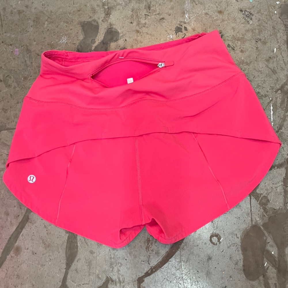 l🔴SOLD🔴Lululemon athletica Women's Vibrant Pink Athletic Shorts